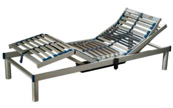 מיטה עם מנגנון מתכוונן